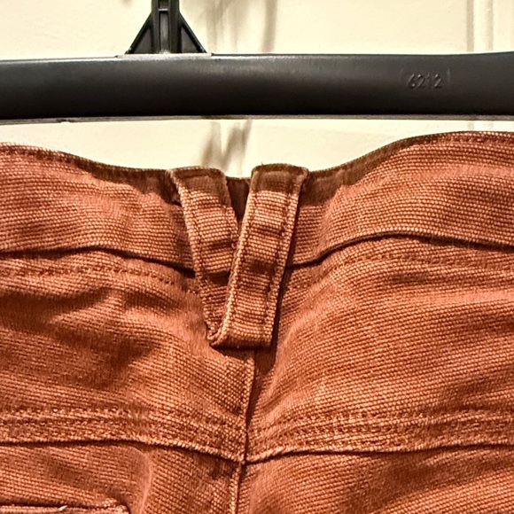 Duluth Trading Co Women's Rust Cargo Jeans - Picture 7 of 7